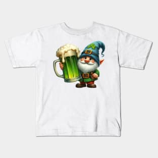 St Patricks Day Gnome Drinking Beer Kids T-Shirt